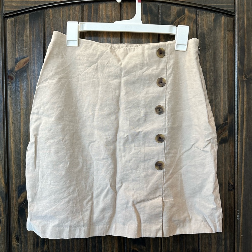 Ann Taylor- high waisted khaki skirt (6P)